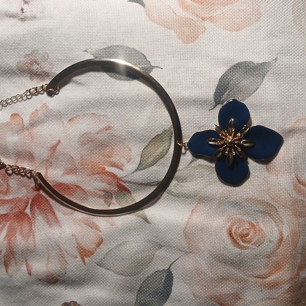 Macy's Gold  Shocker with Blue Floral Pendant